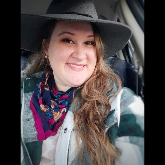 *StyleBright!* NEW Christmas Gifts, Blankets, $8+ M-4X And Fall Finds! - Picture 8 of 15